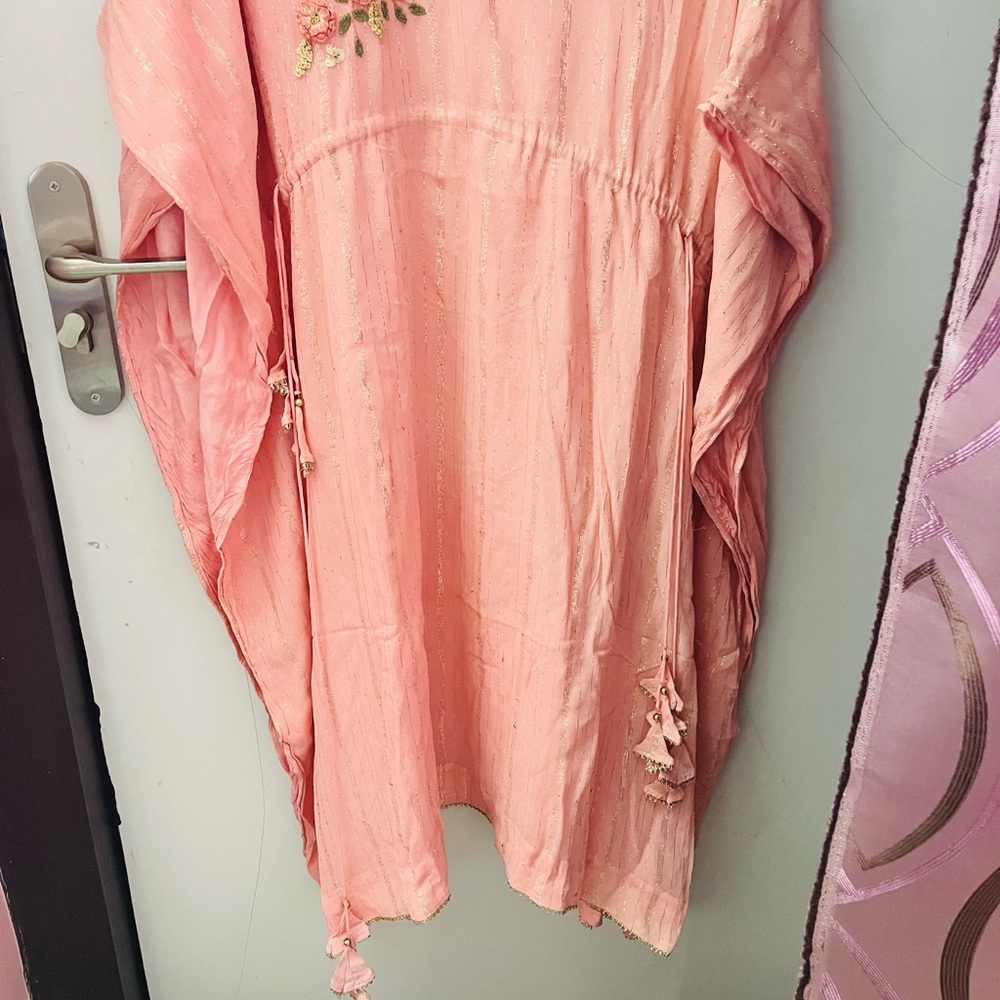 Peach kaftan kurta - Picture 11 of 11